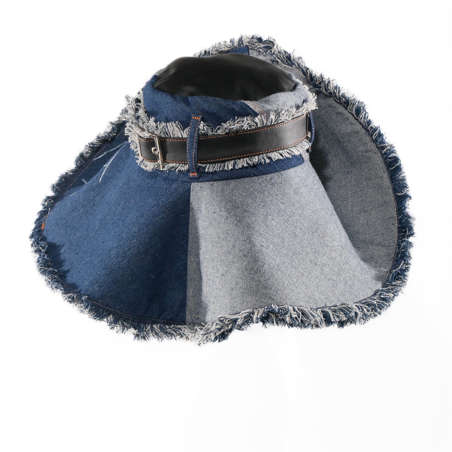 Cappello denim e ecopelle